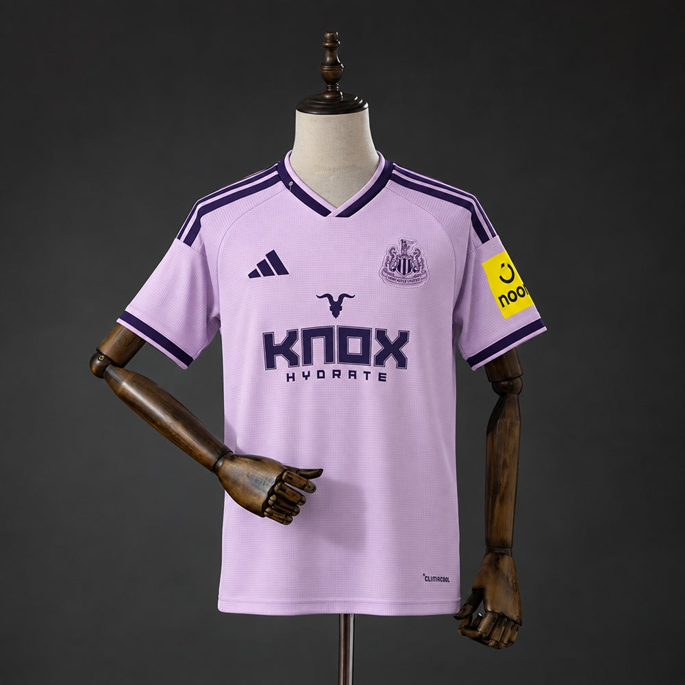 Newcastle III - 26/27