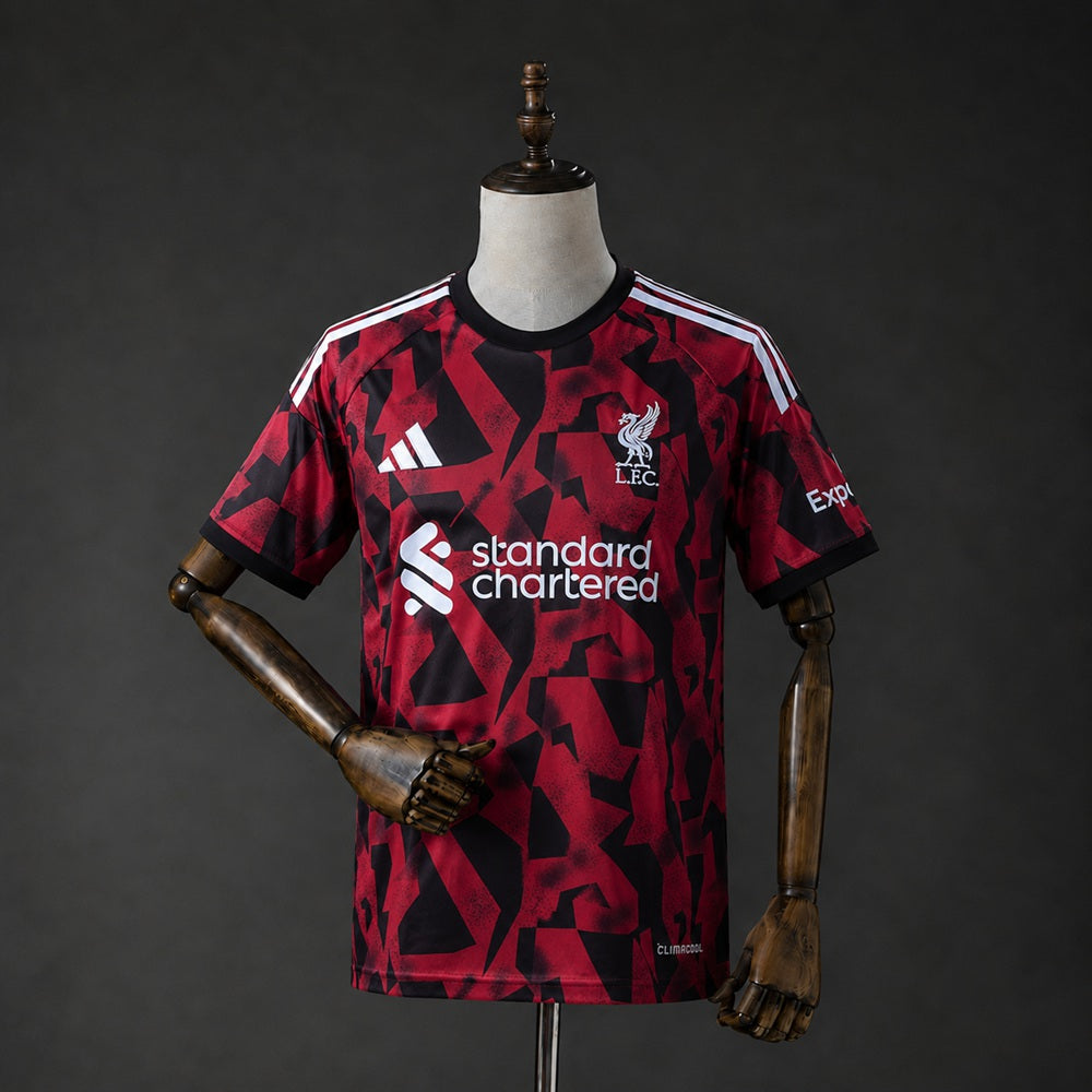 Liverpool III - 26/27